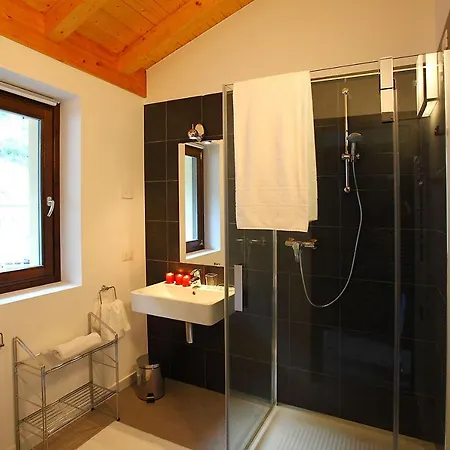 Villa Il Piazzo Sleeps 6 Pool Menaggio