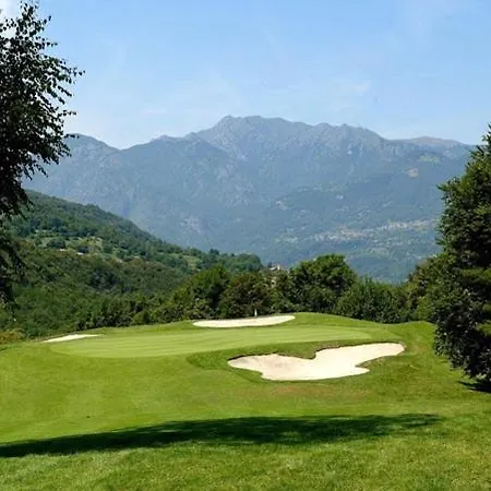 Villa Il Piazzo Sleeps 6 Pool *